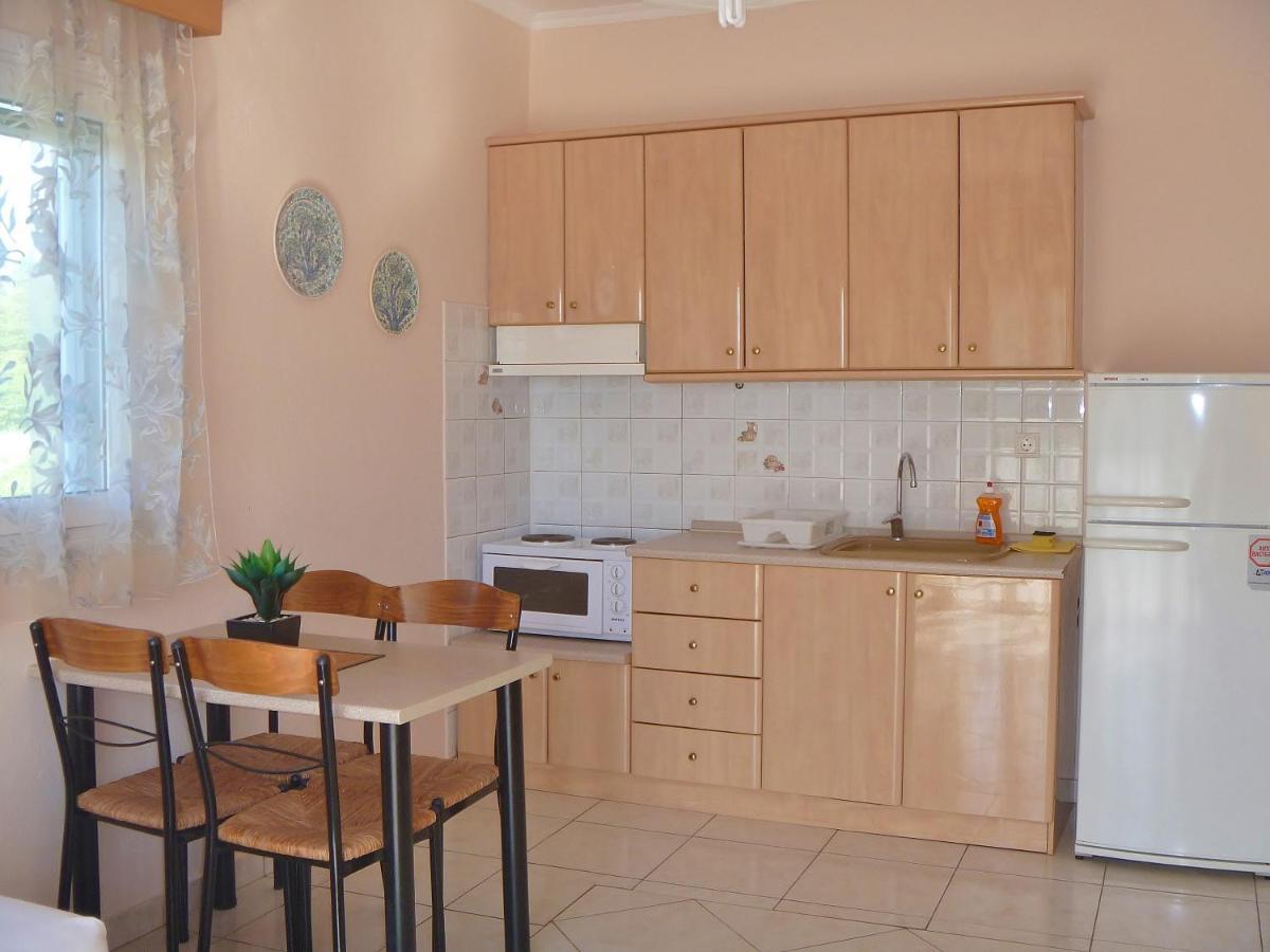 Appartement Dionysos à Asprovalta Chambre photo