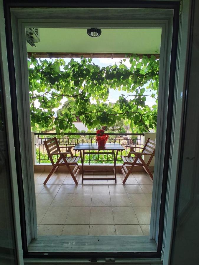 Appartement Dionysos à Asprovalta Extérieur photo